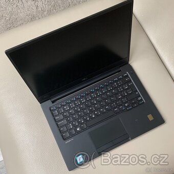 Dell Latitude 7370 - 6