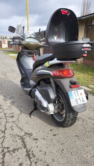 Piaggio Beverly 500 - 6