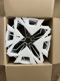 BMW Styling 323 disky 8Jx18 + 9Jx18 (1+1ks) - 6