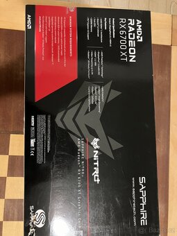 12GB GDDR6 AMD RX 6700 XT Sapphire NITRO+ - 6