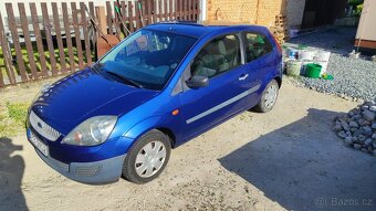Ford Fiesta 1.3, 44 kW, rok 2006 – spolehlivý vůz za dobrou - 6