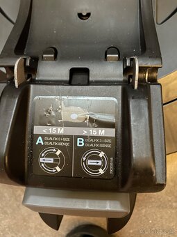 Vajíčko BRITAX BABY-SAFE 3 i-SIZE + základna 360 stupňů - 6