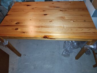 Prodám velký set nábytku z masivní borovice - 6