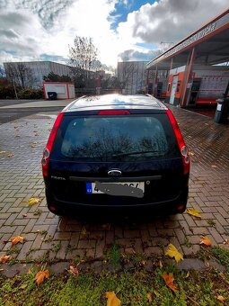 Ford fiesta - 6