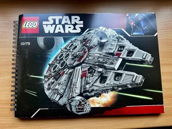 LEGO Star Wars 10179 UCS Millennium Falcon (2007) - 6