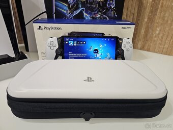 1TB PLAYSTATION 5 SLIM DIGITAL + PLAYSTATION PORTAL REMOTE - 6