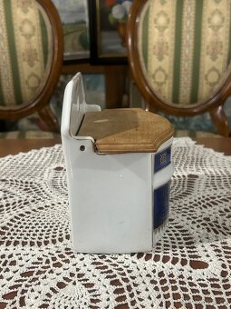 Starožitná doza na mouku - 6