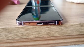 Samsung Galaxy Flip 6 - 6