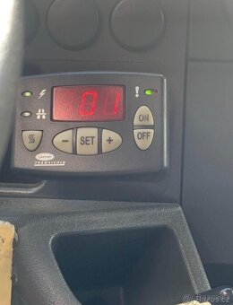 Prodám Iveco Daily 35C11, r.v.2001, do 3,5t. - 6