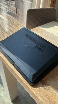 ASUS Zenbook 14 OLED 14” - 6