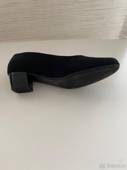 Černé lodičky ARA vel. 38 (šíře H) - 6