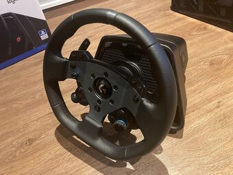 Logitech G pro volant + pedály pro PC a PS - 6