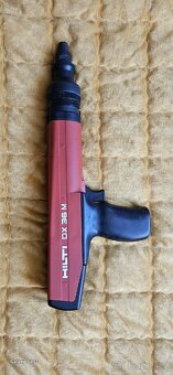 Vstřelovací přístroj HILTI - 6