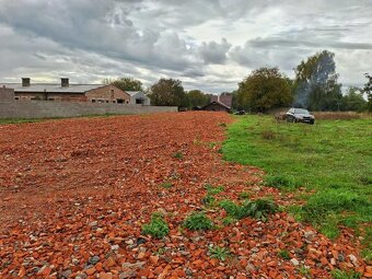 komerční pozemek - Hořice/7 km, Hradec Králové /14 km - 6
