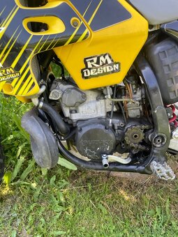 Suzuki RM 250 - 6