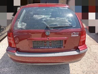 Škoda Octavia 1.6 benzín - 6