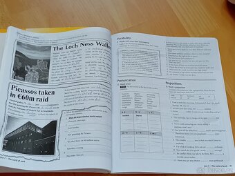 New Headway English Course - Pre-Intermediate, Intermediate - 6