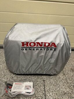 Honda EU2000i elektrocentrála - 6