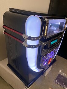 Jukebox Graceland - 6