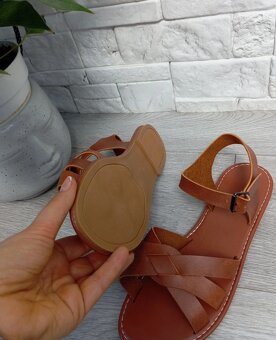 dvoje páskové nové boty vel 43 - 6