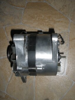 Alternátor ŠKODA Felicia 1.3 14V/70A - 6