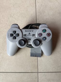 Sony dual-joystick,myš,multitap,ovladače - 6