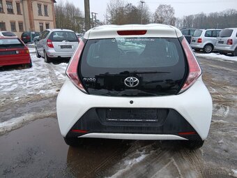 Toyota Aygo 1.0, 51 kW, klima - 6