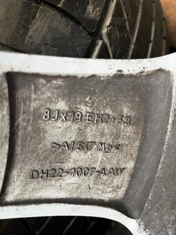 Kola Land Rover R19 - 6