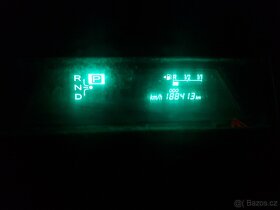 Toyota Prius 1.5i - 57KW - díly z vozu - bez koroze - 6