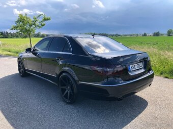 Mercedes-Benz E 350CDI 4Matic - Avantgarde, po servisu - 6