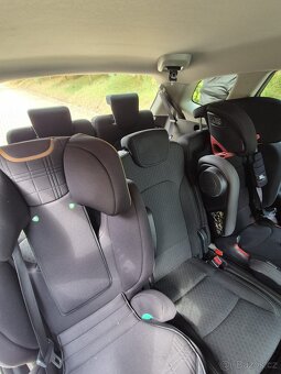 Kia Carens 1,7tdi záruka 7 míst - 6