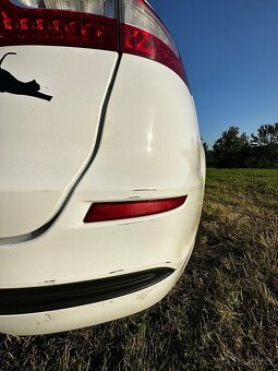 Ford Mondeo MK5 Kombi 1,6TDCi (85 kW) - 6