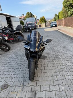 Yamaha YZF R1 2024 - 6