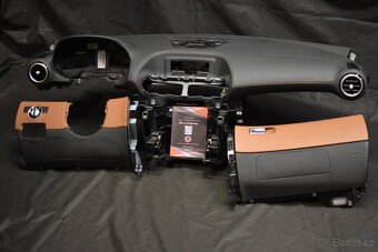 Mercedes Airbag bezpečnostní pás palubní deska - 6
