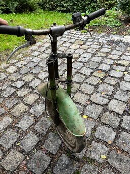 Vidlice, řídítka, kolo a blatník Jawa pionýr 555 - 6