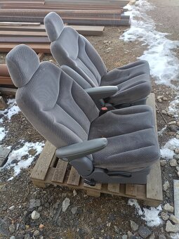 Sedačky Chrysler - 6