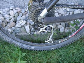 Carbonové horské kolo MERIDA osazené Shimano XT - 6