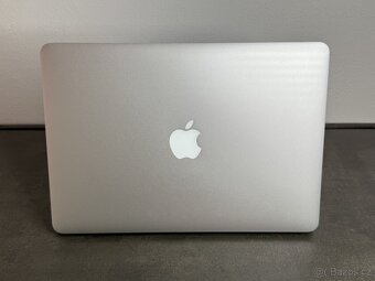 Macbook Air 13'' 2012 / i5 / 4GB / 128GB SSD / DPH - 6