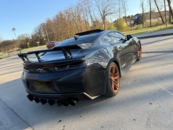 CHEVROLET CAMARO 6.2 v8 SS FULL VYBAVA ZL1 pack - 6