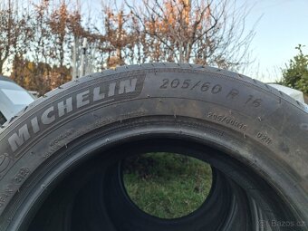 Prodám 205/60 r16 Michelin Primacy 4. - 6