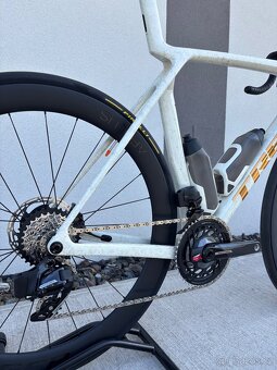 Trek Madone SLR 7 AXS GEN 8 - 6