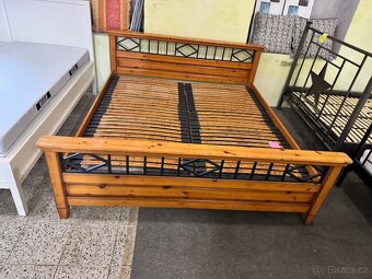 Krásná dřevěná postel-letiště 180x200 z masivu komplet - 6