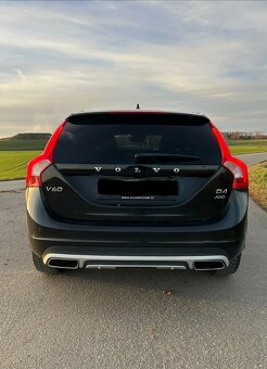 Volvo V60 Cross Country AWD - 6