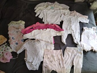 Autosedačka vajíčko + oblečení pro holčičku - 6