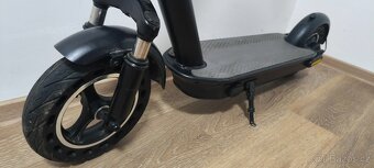 Elektrokoloběžka X10 - 700W - velká bateríe - 6