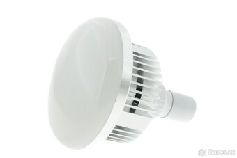 RGB LED žárovka 50W s dálk. ovládáním E27 2700-6500K - 6