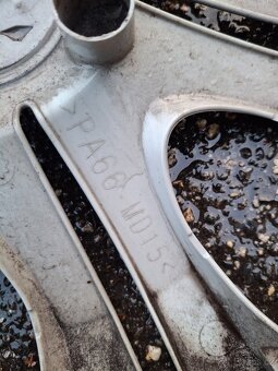 Poklice SATELLITE 15 Škoda - 6