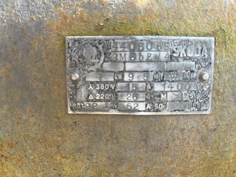 Cirkulárka s kolébkou a štípacím hrotem - 6