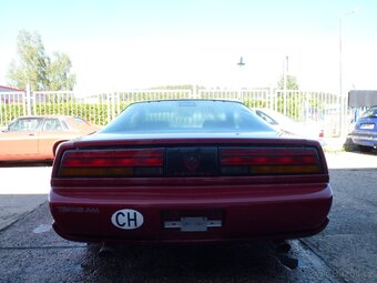PONTIAC FIREBIRD - 6