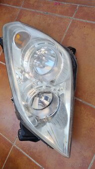 Astra H _světlomet Hella H7 levá - 6